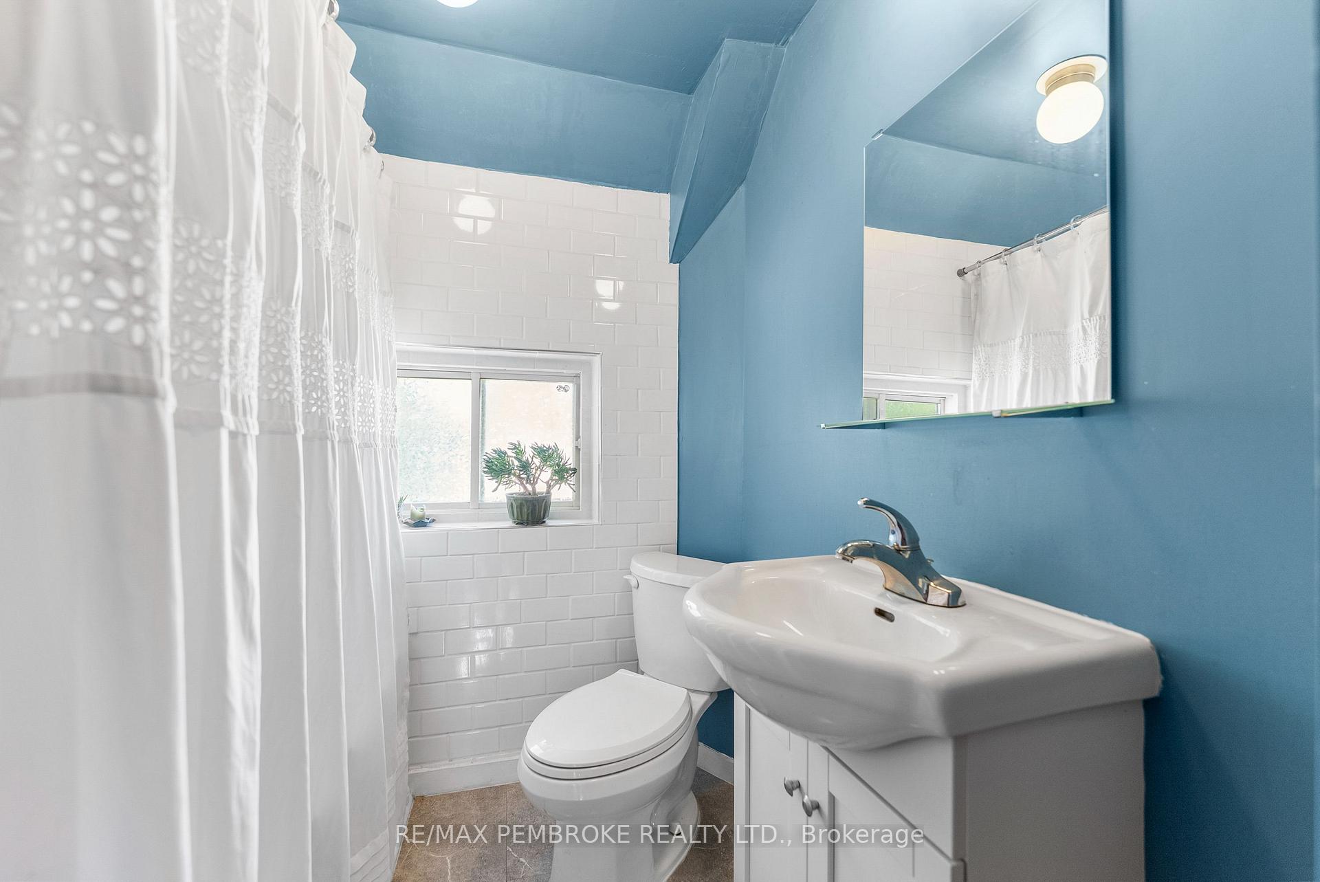 Photo 27 of 570 Eganville Road, Pembroke, Pembroke — HOMEH