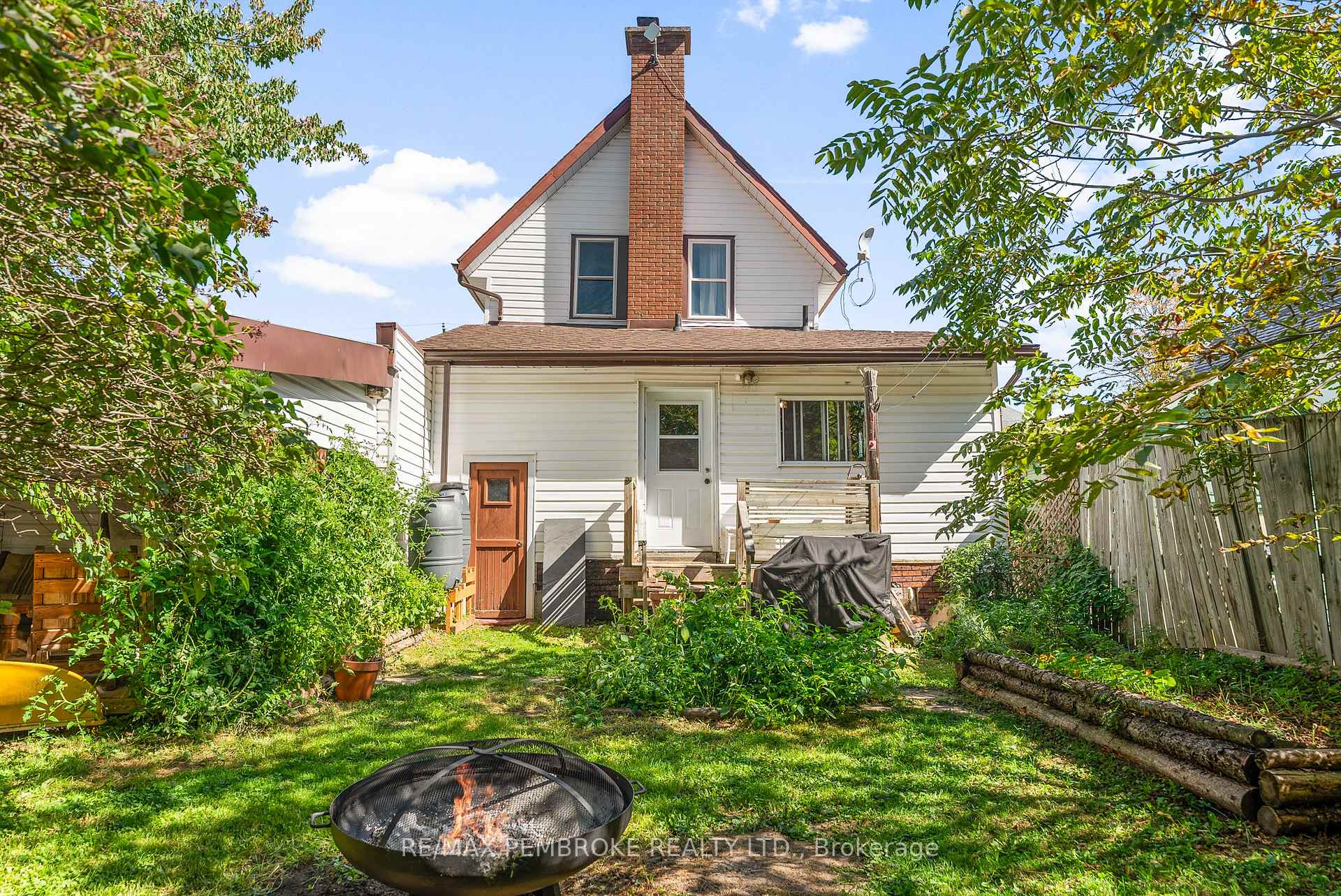 Photo 32 of 570 Eganville Road, Pembroke, Pembroke — HOMEH