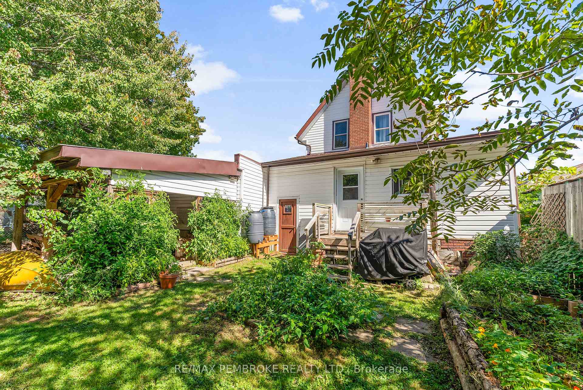 Photo 33 of 570 Eganville Road, Pembroke, Pembroke — HOMEH