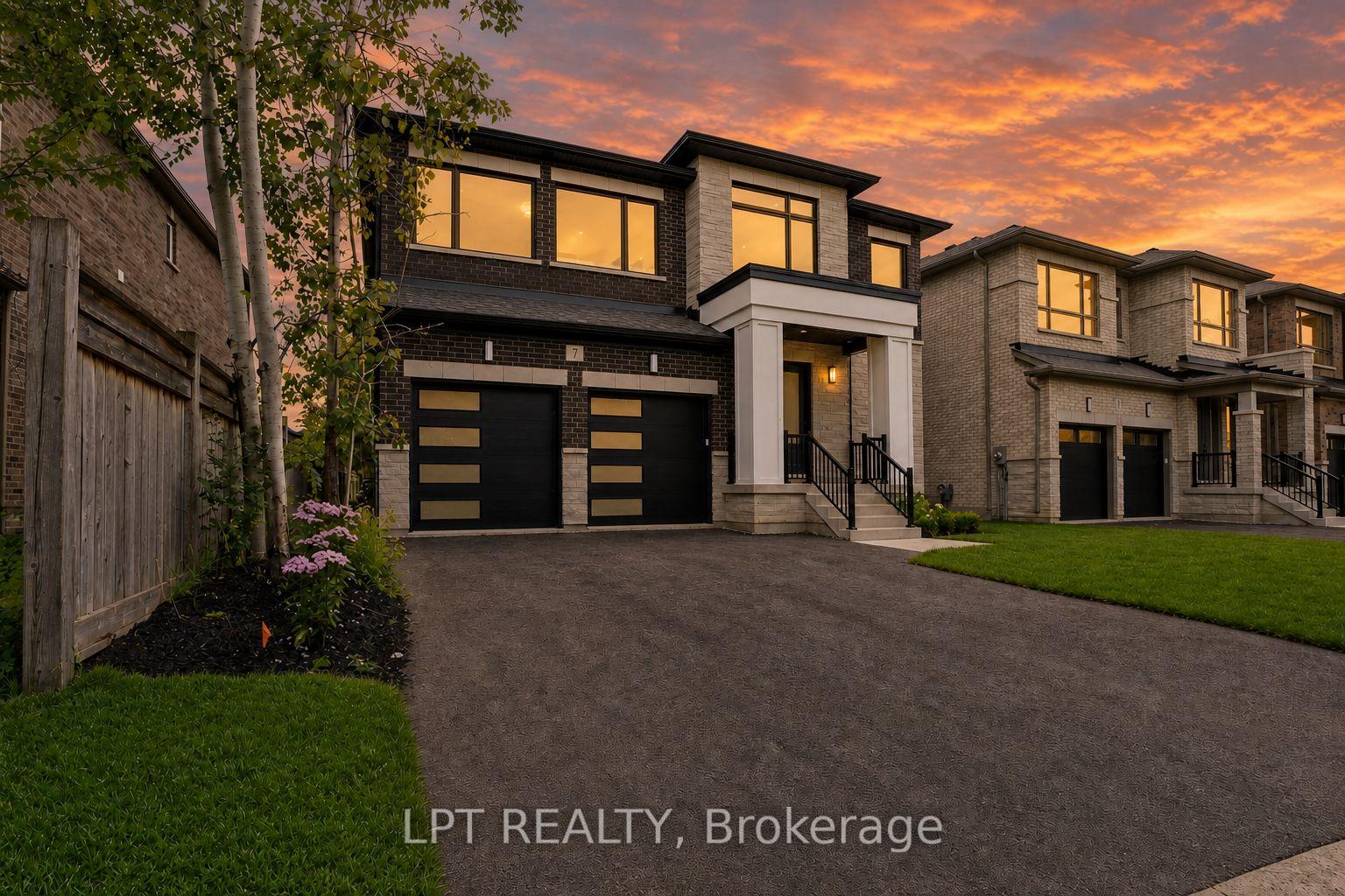 Photo 46 of 7 Richmond Park Drive, Georgina, Keswick North — HOMEH