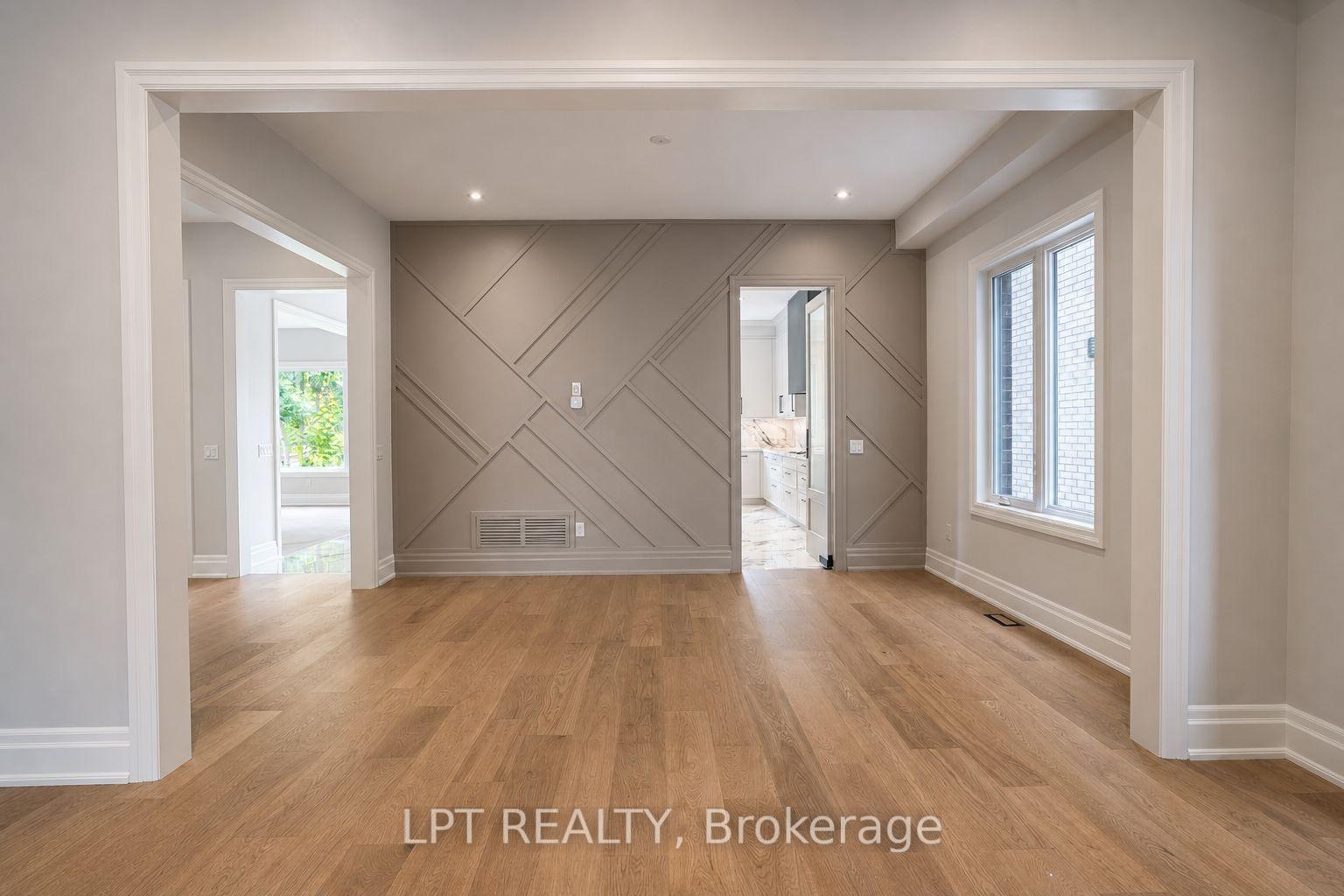Photo 10 of 7 Richmond Park Drive, Georgina, Keswick North — HOMEH