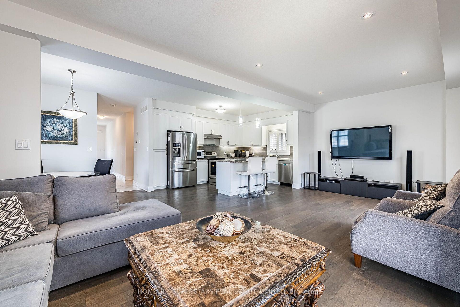Photo 11 of 284 Sweet Gale Street, Waterloo, Columbia Forest/Clair Hills — HOMEH