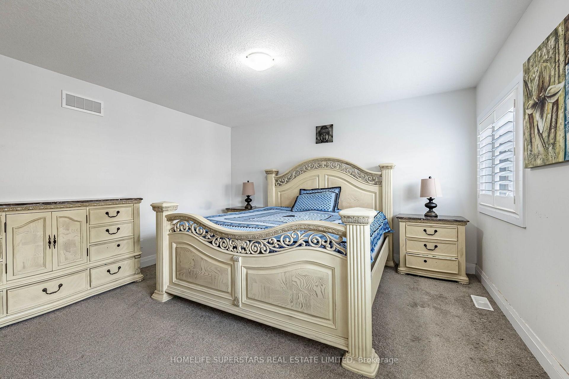 Photo 14 of 284 Sweet Gale Street, Waterloo, Columbia Forest/Clair Hills — HOMEH