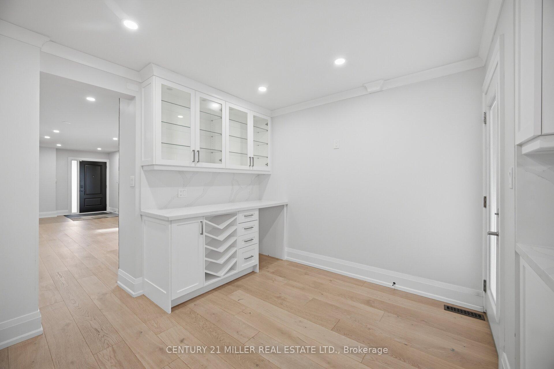 Photo 20 of 689 Macbeth Heights, Mississauga, Meadowvale Village — HOMEH