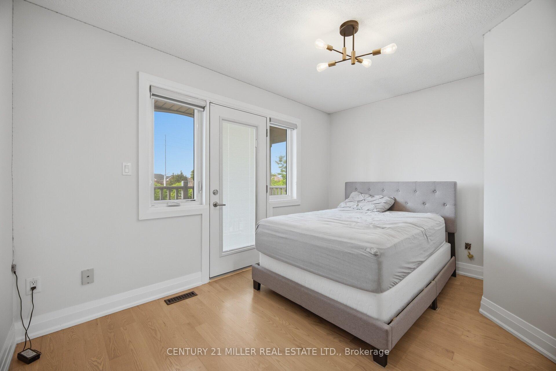 Photo 35 of 689 Macbeth Heights, Mississauga, Meadowvale Village — HOMEH