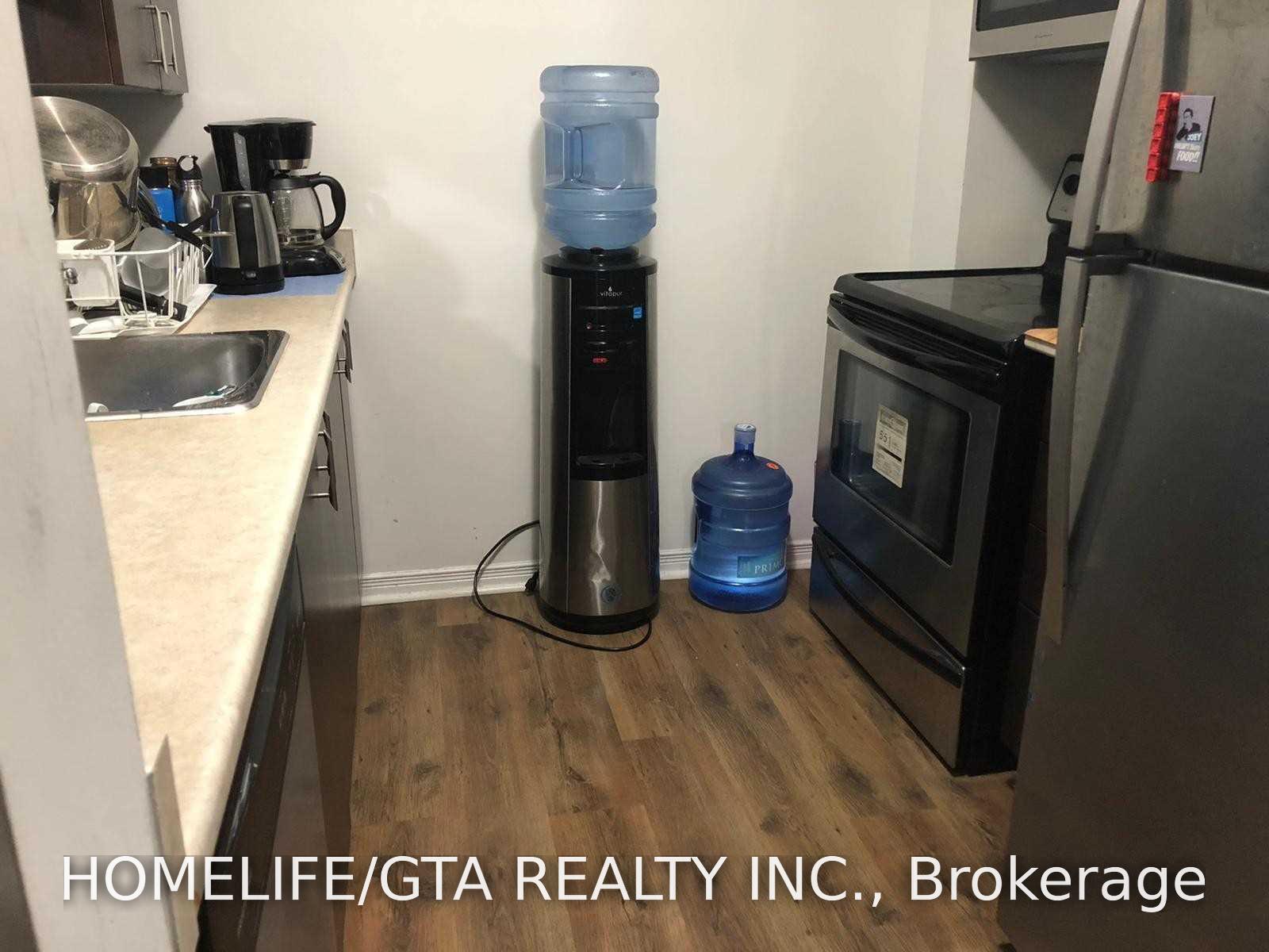 Photo 2 of Unit 1911, 215 Queen Street E, Brampton, Queen Street Corridor — HOMEH