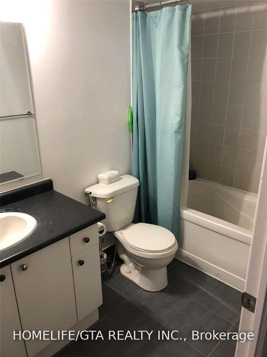 Photo 5 of Unit 1911, 215 Queen Street E, Brampton, Queen Street Corridor — HOMEH