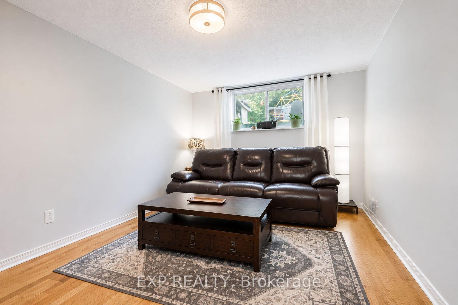 Photo 16 of 1288 Playford Road, Mississauga, Clarkson — HOMEH