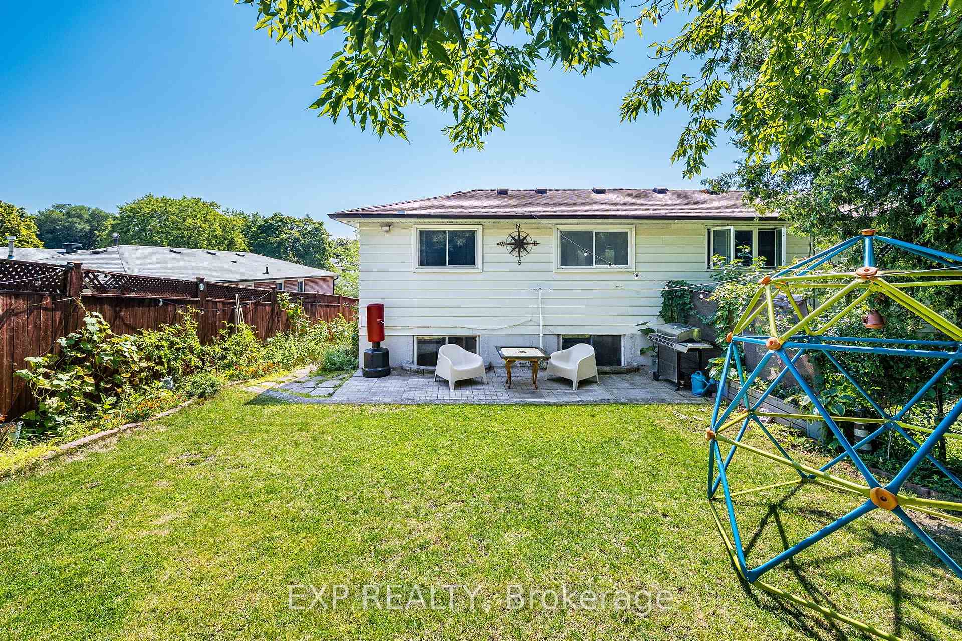 Photo 26 of 1288 Playford Road, Mississauga, Clarkson — HOMEH