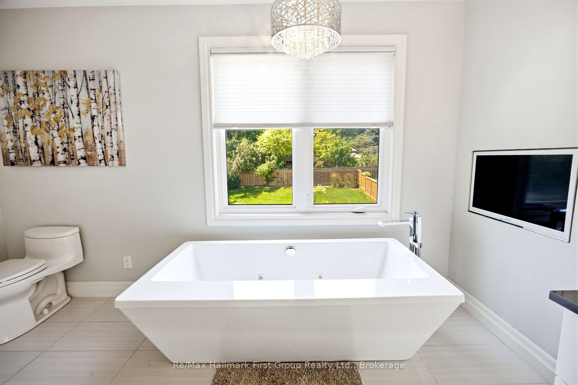 Photo 33 of 75 Allayden Drive, Whitby, Lynde Creek — HOMEH