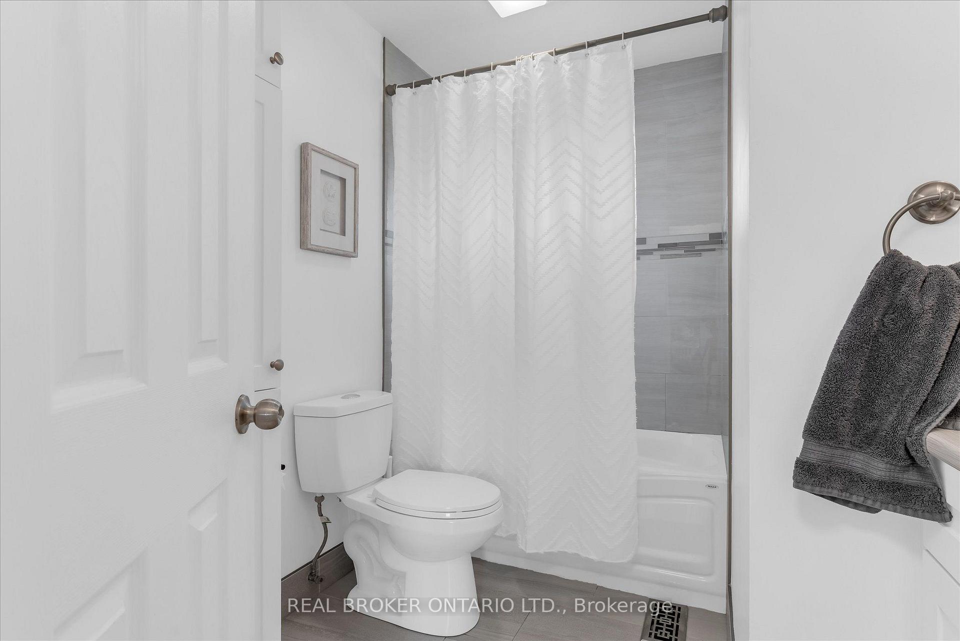 Photo 12 of 19 Acadia Drive, Welland, Prince Charles — HOMEH
