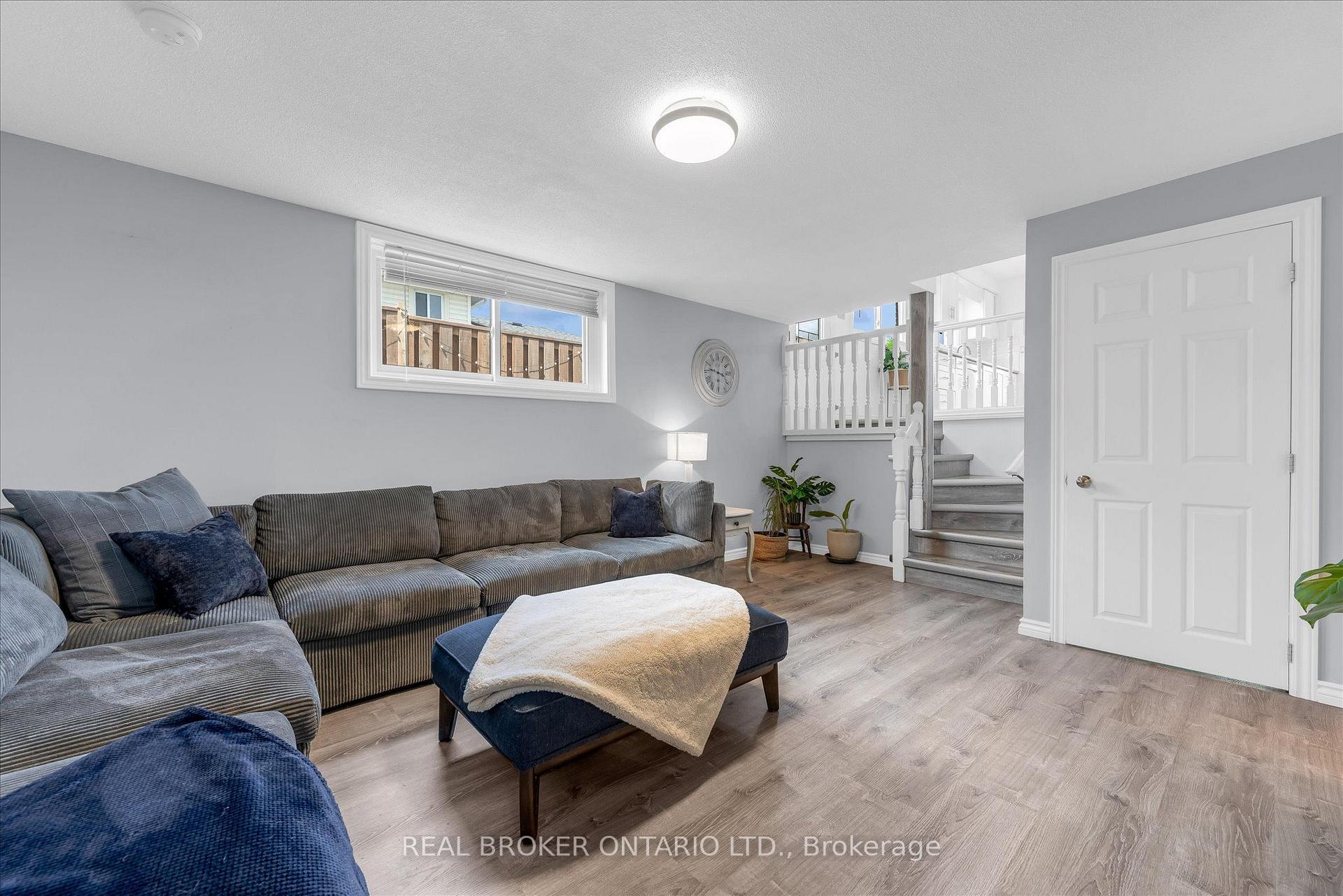 Photo 20 of 19 Acadia Drive, Welland, Prince Charles — HOMEH
