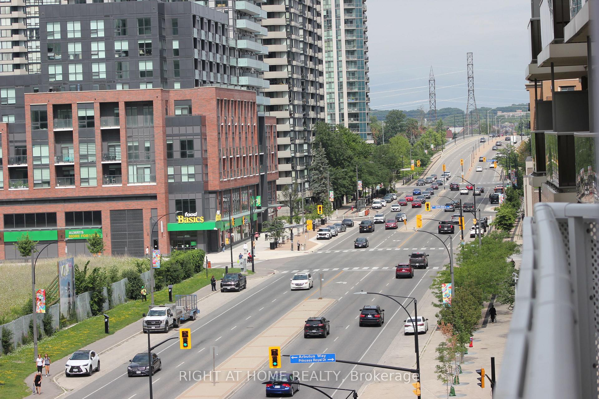 Photo 6 of Unit 602, 4065 Confederation Parkway, Mississauga, City Centre — HOMEH