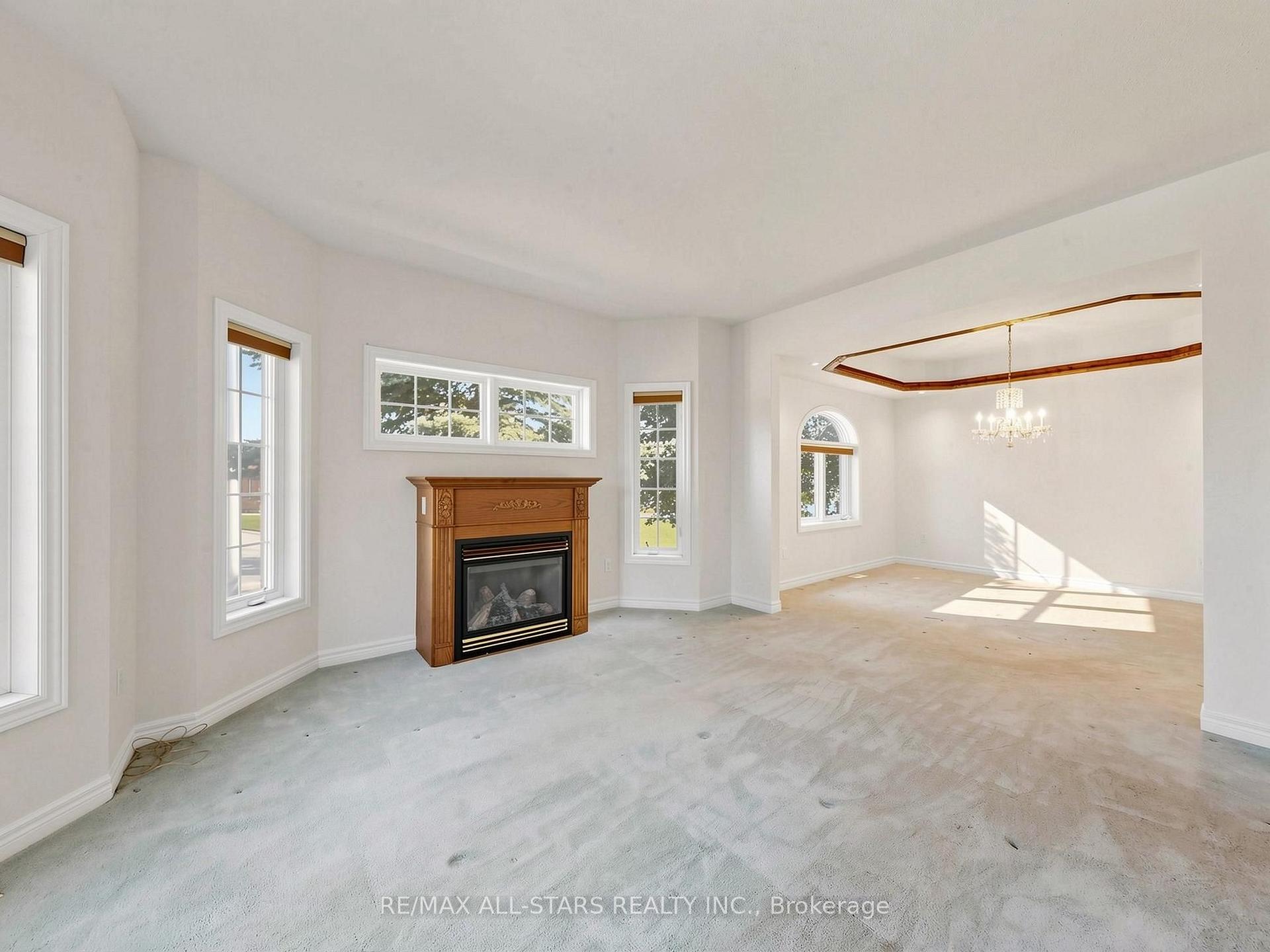 Photo 5 of 1178 Mitchell Court, Innisfil, Alcona — HOMEH