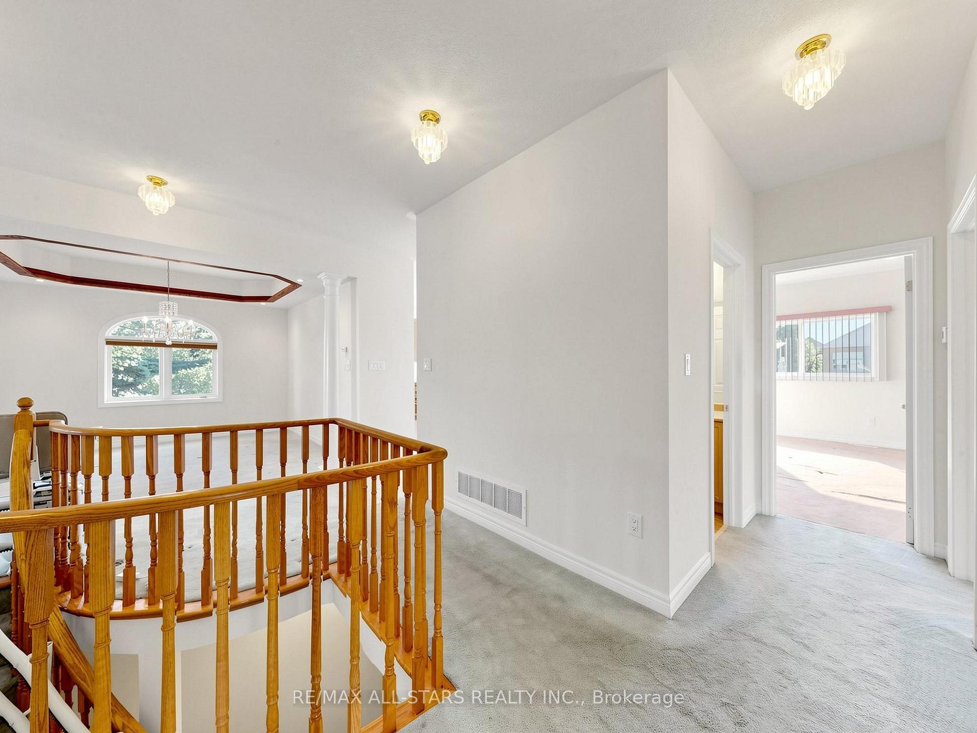 Photo 25 of 1178 Mitchell Court, Innisfil, Alcona — HOMEH