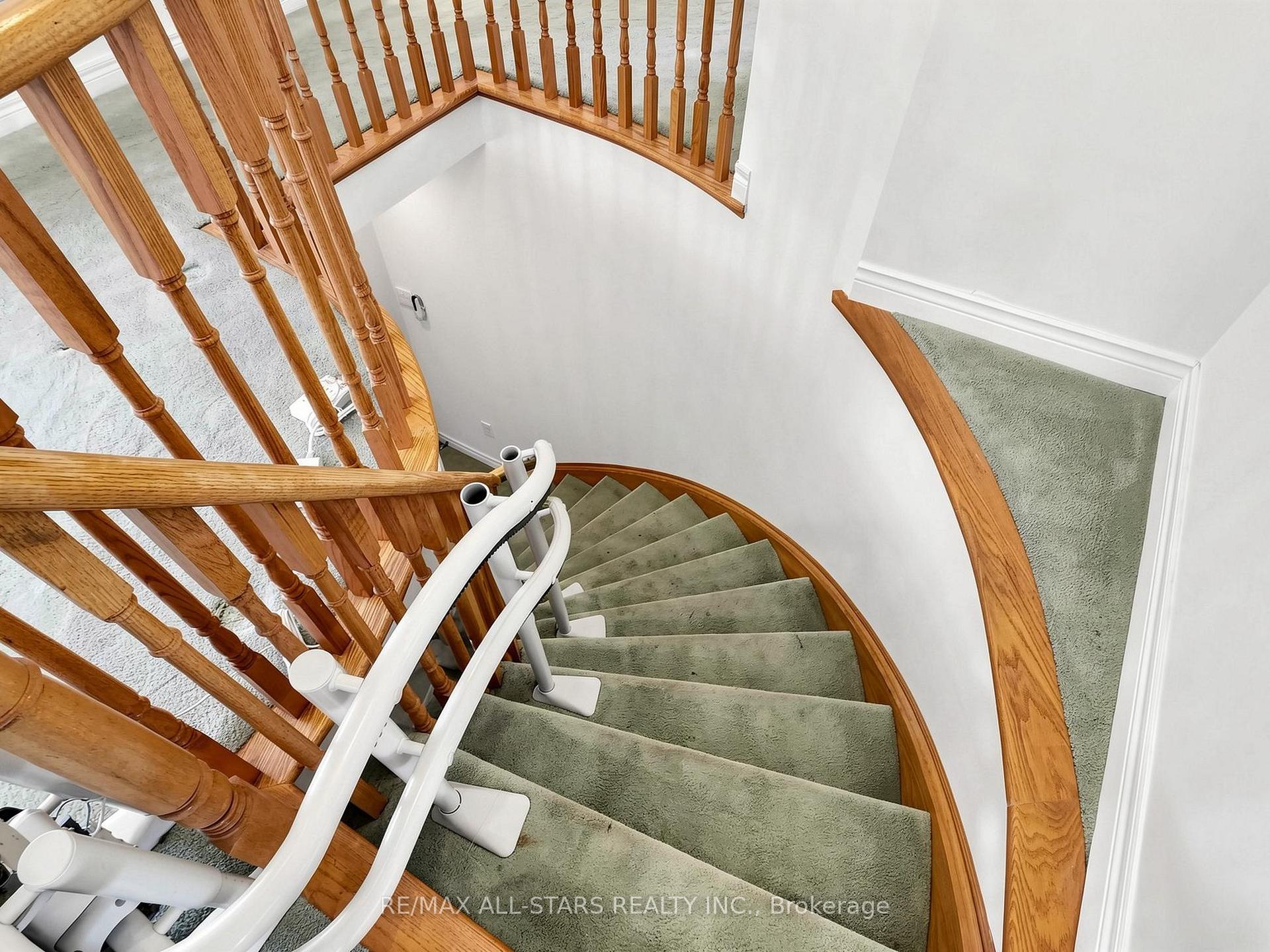 Photo 26 of 1178 Mitchell Court, Innisfil, Alcona — HOMEH