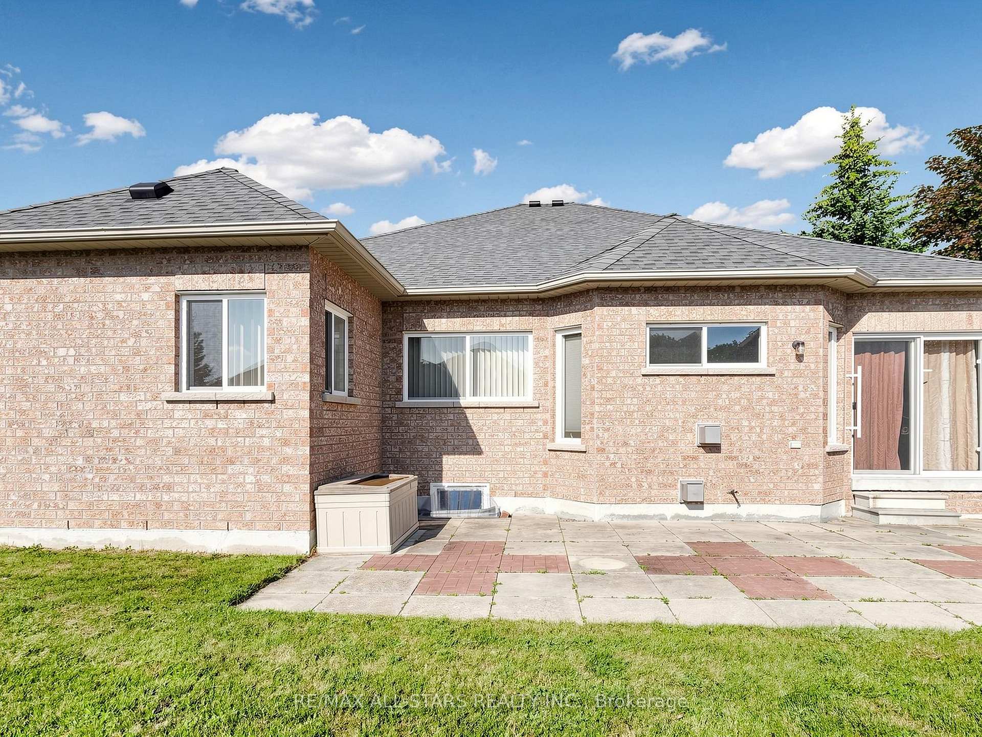 Photo 39 of 1178 Mitchell Court, Innisfil, Alcona — HOMEH