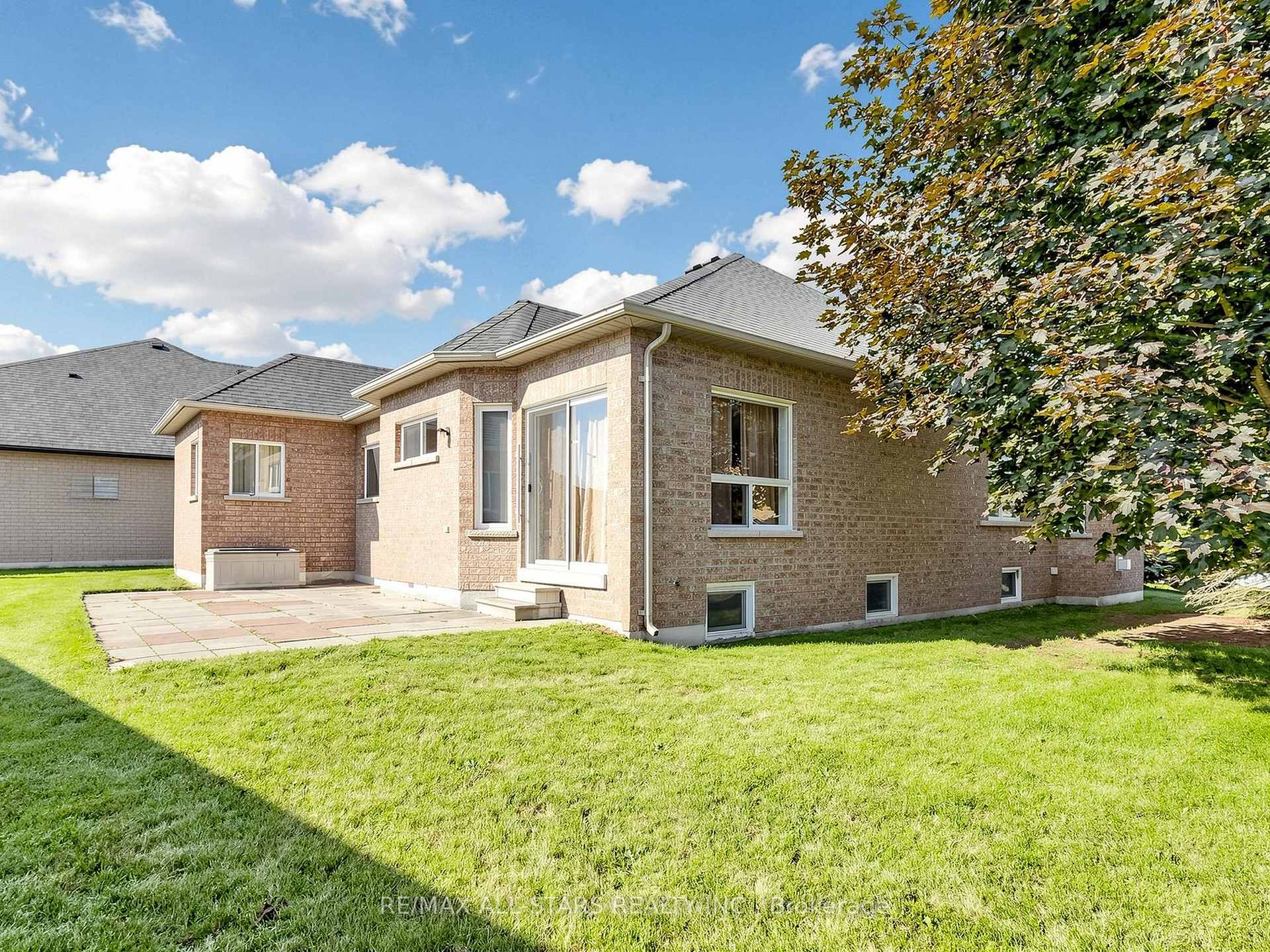 Photo 41 of 1178 Mitchell Court, Innisfil, Alcona — HOMEH