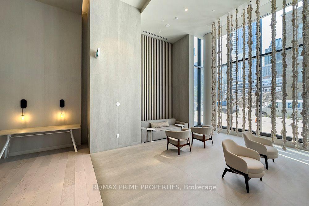 Photo 3 of Unit 4007, 55 Cooper Street, Toronto, Waterfront Communities — HOMEH