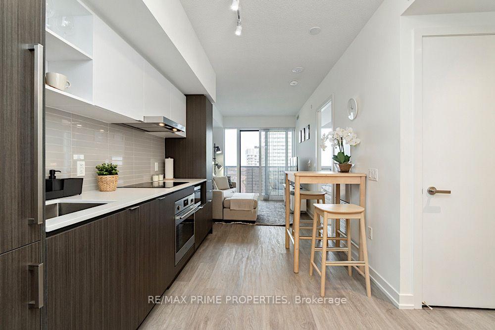 Photo 6 of Unit 4007, 55 Cooper Street, Toronto, Waterfront Communities — HOMEH