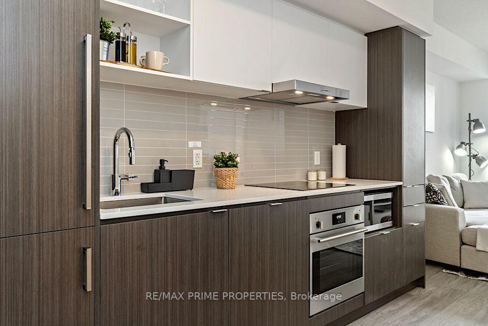 Photo 8 of Unit 4007, 55 Cooper Street, Toronto, Waterfront Communities — HOMEH
