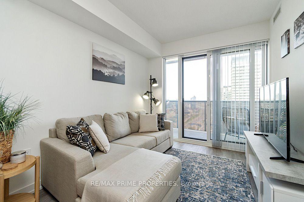 Photo 17 of Unit 4007, 55 Cooper Street, Toronto, Waterfront Communities — HOMEH