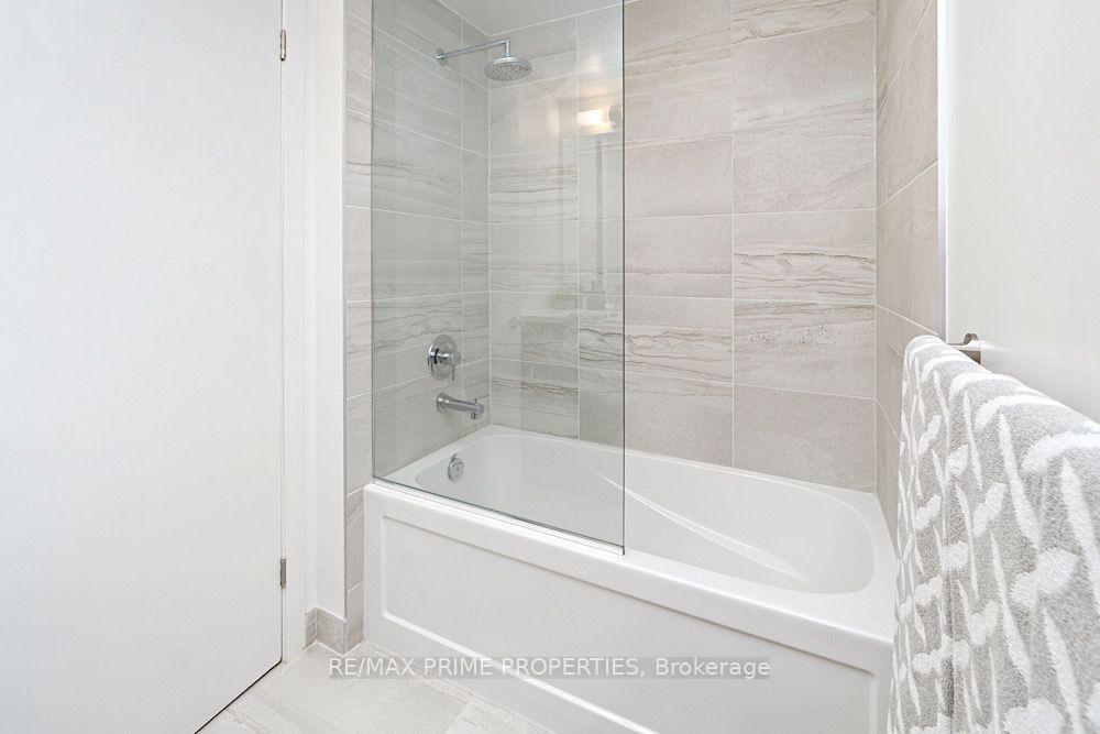 Photo 26 of Unit 4007, 55 Cooper Street, Toronto, Waterfront Communities — HOMEH