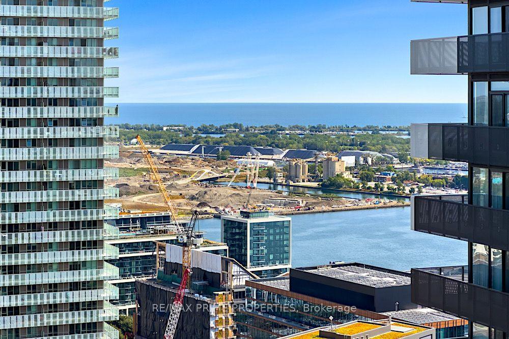 Photo 32 of Unit 4007, 55 Cooper Street, Toronto, Waterfront Communities — HOMEH