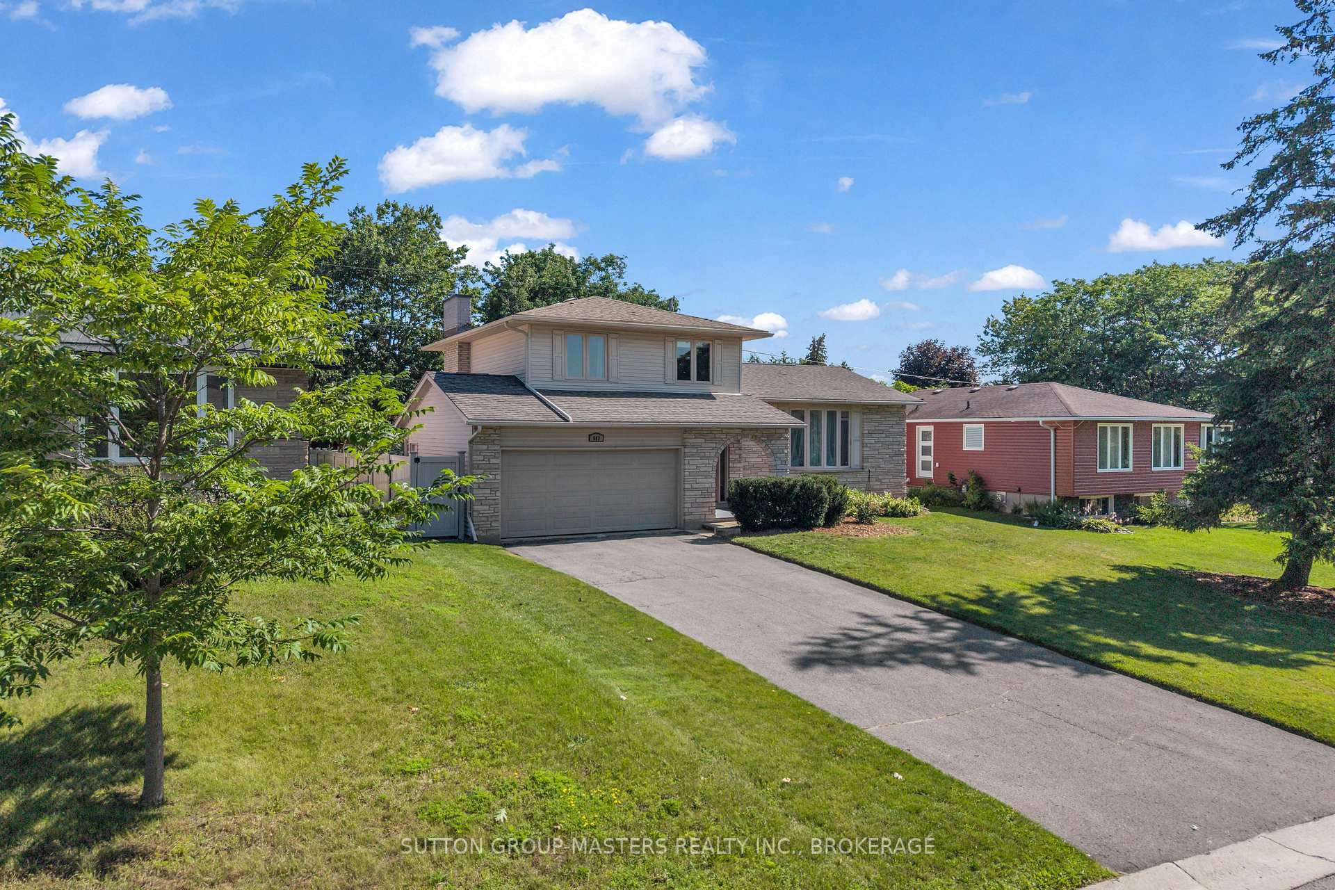 Photo 1 of 883 Ludgate Crescent, Kingston, South of Taylor-Kidd Blvd — HOMEH