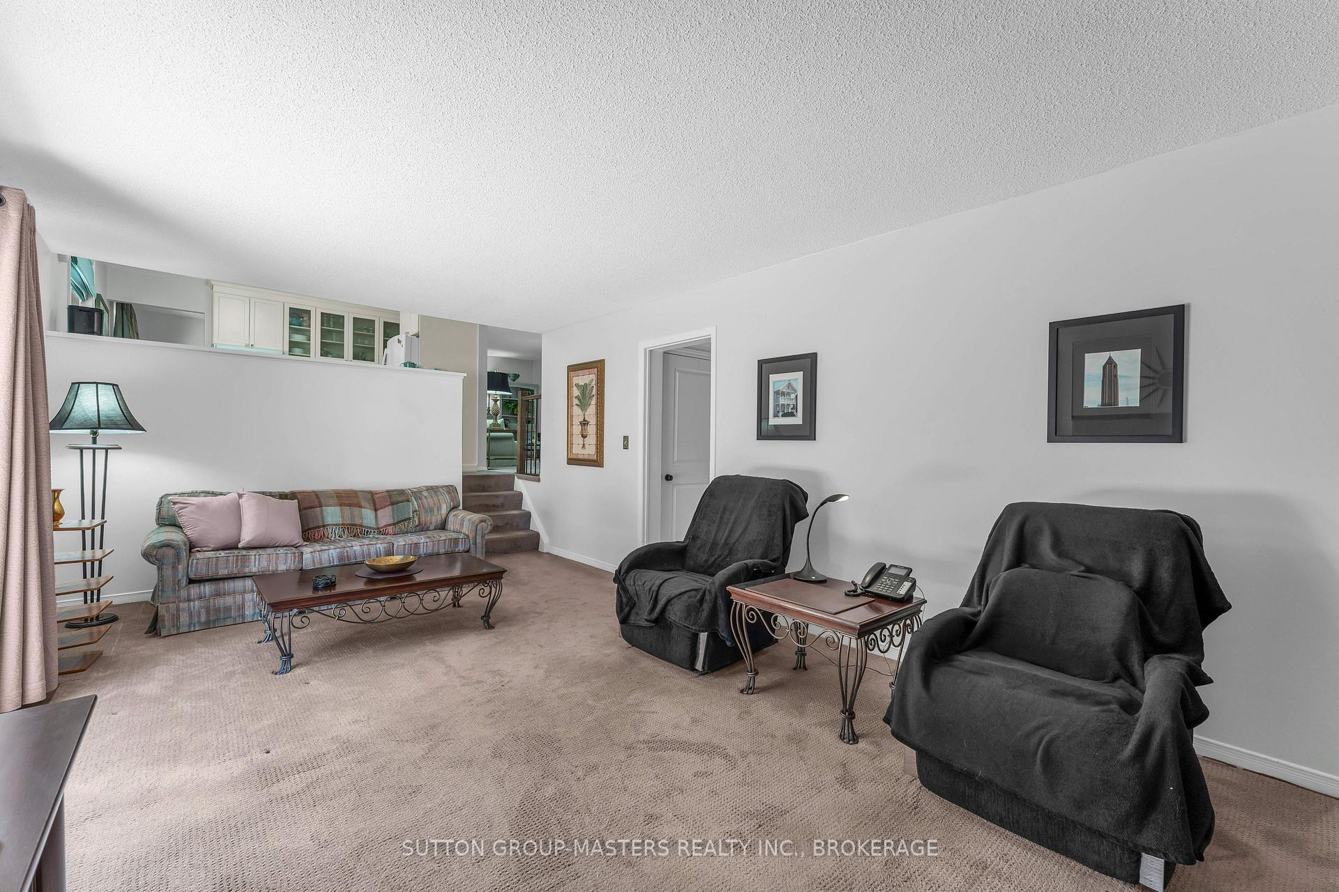 Photo 18 of 883 Ludgate Crescent, Kingston, South of Taylor-Kidd Blvd — HOMEH