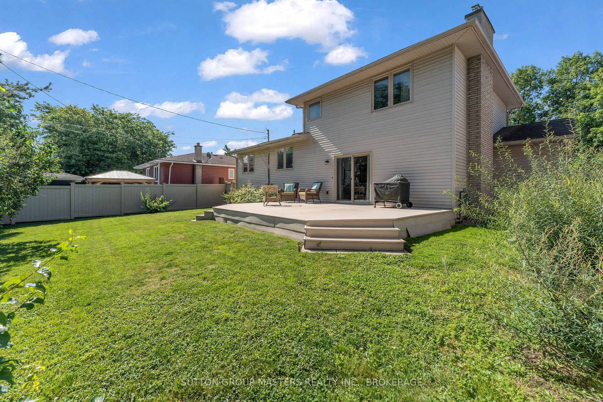 Photo 32 of 883 Ludgate Crescent, Kingston, South of Taylor-Kidd Blvd — HOMEH