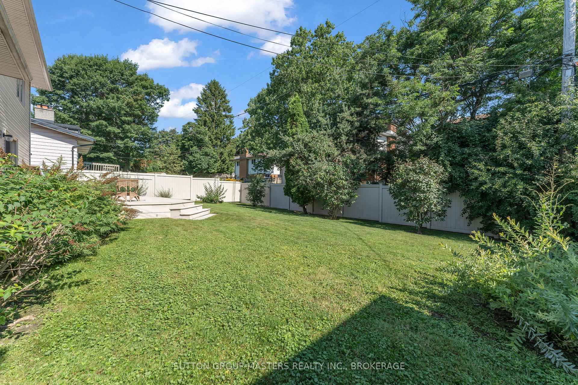 Photo 34 of 883 Ludgate Crescent, Kingston, South of Taylor-Kidd Blvd — HOMEH