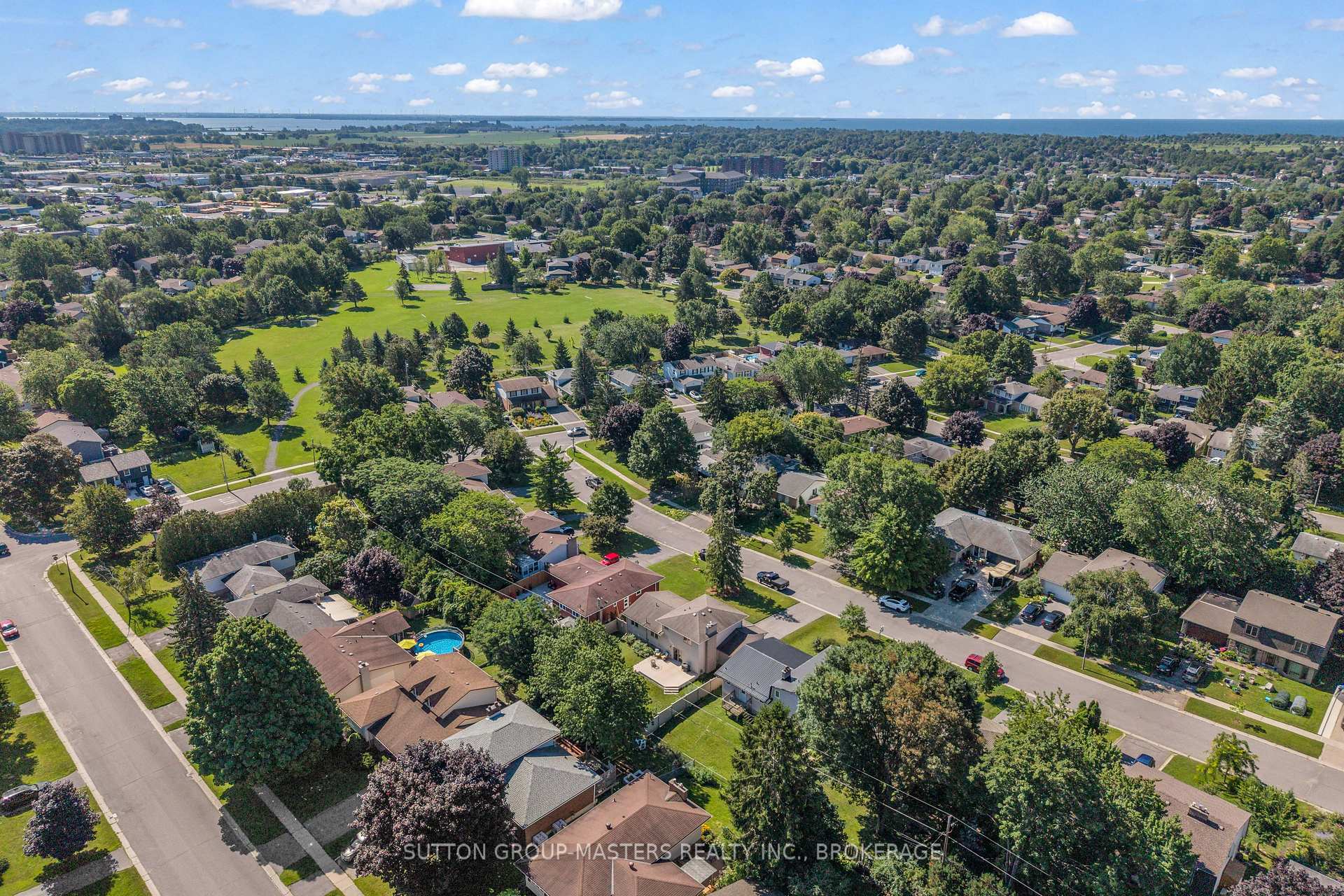 Photo 37 of 883 Ludgate Crescent, Kingston, South of Taylor-Kidd Blvd — HOMEH