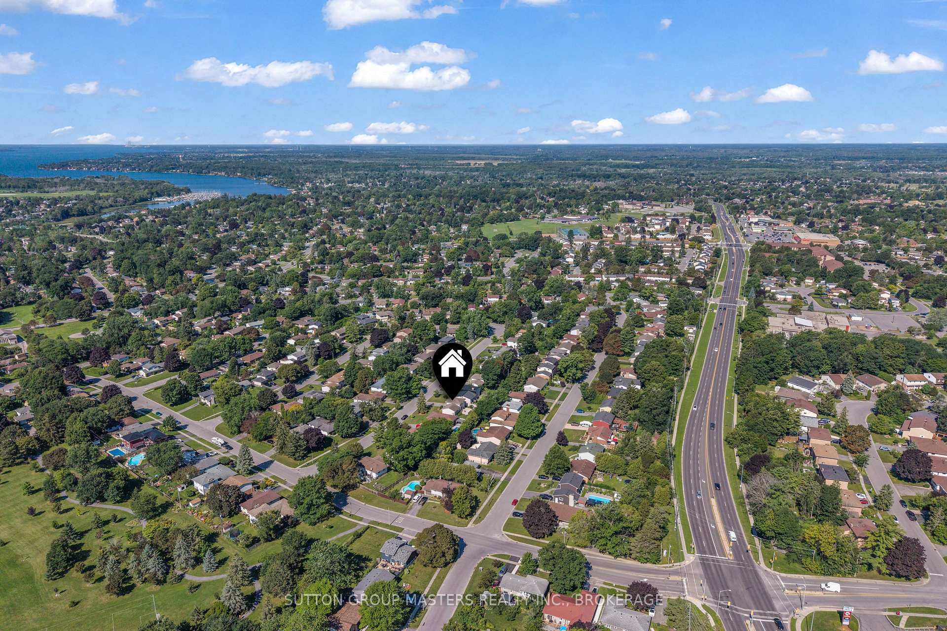 Photo 39 of 883 Ludgate Crescent, Kingston, South of Taylor-Kidd Blvd — HOMEH