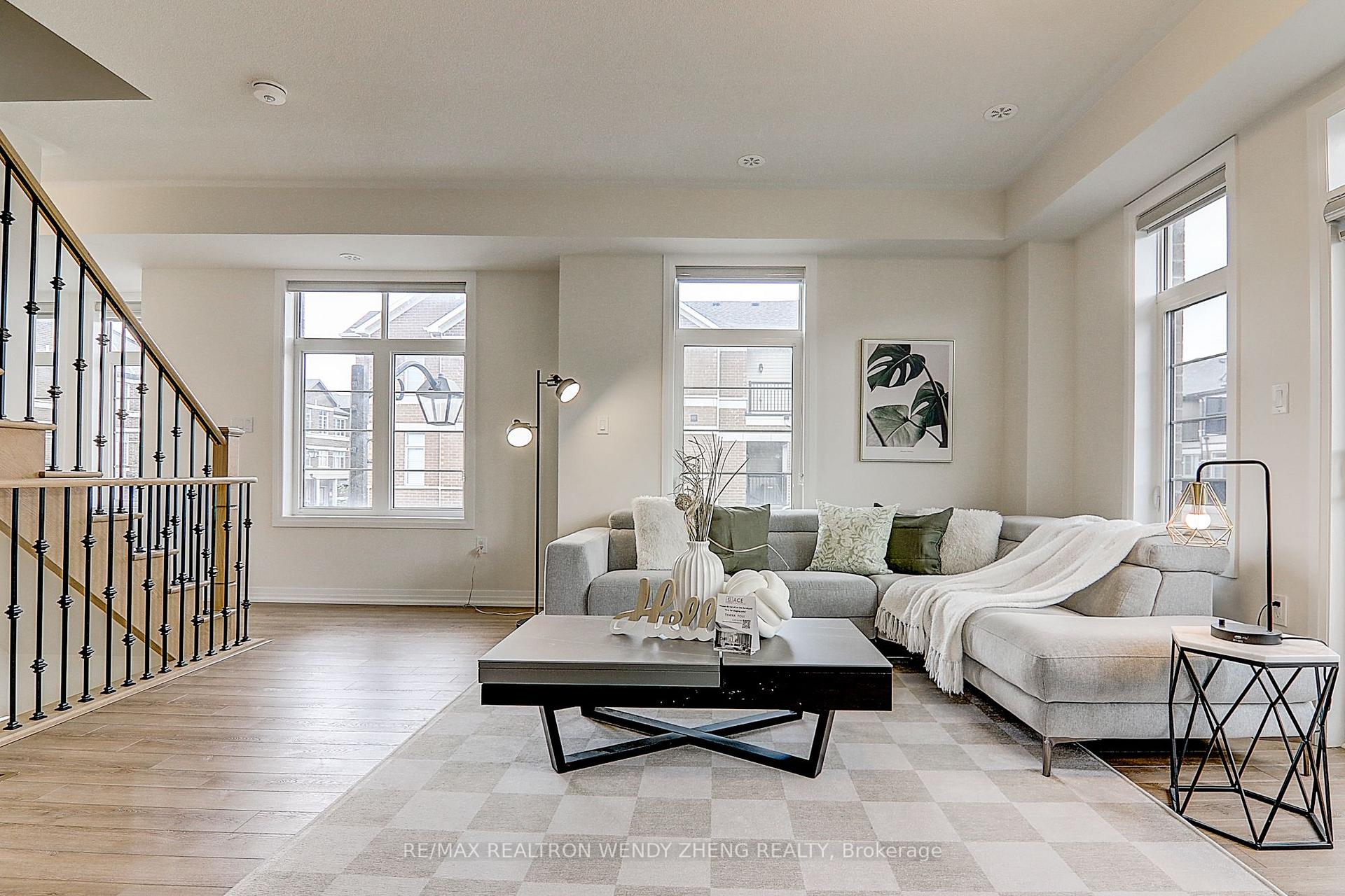 Photo 11 of 22 Sissons Way, Markham, Cedar Grove — HOMEH