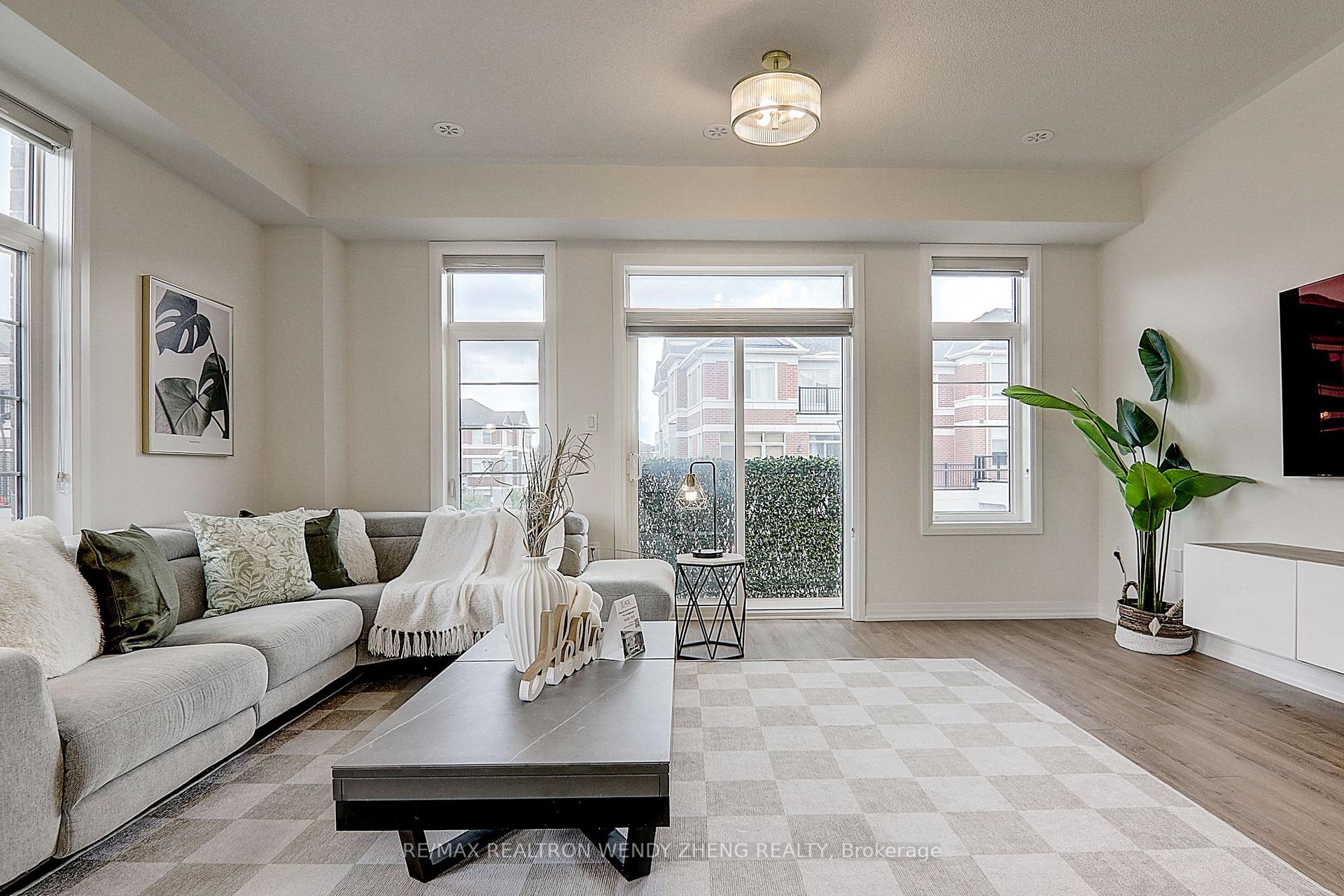 Photo 14 of 22 Sissons Way, Markham, Cedar Grove — HOMEH