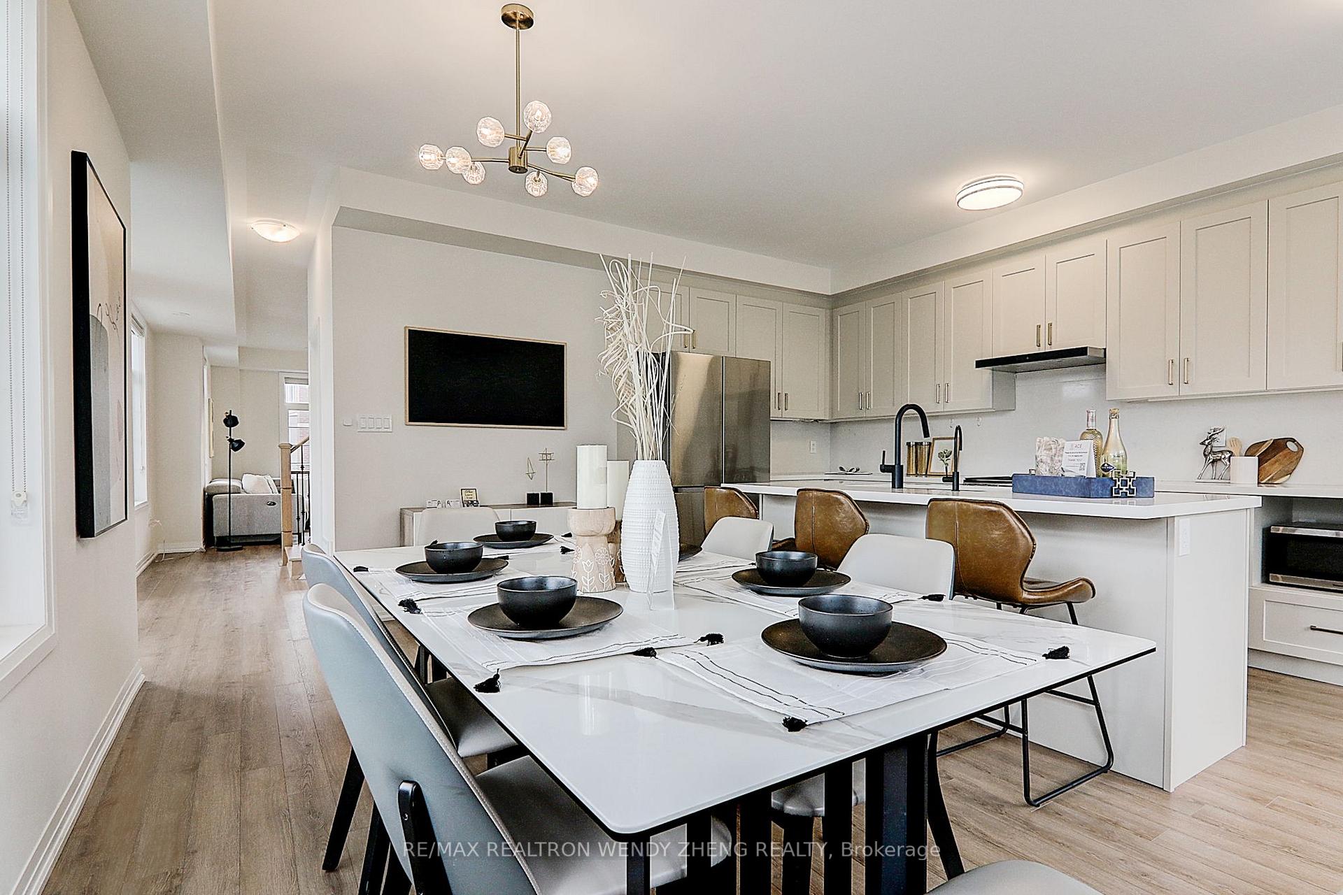 Photo 21 of 22 Sissons Way, Markham, Cedar Grove — HOMEH