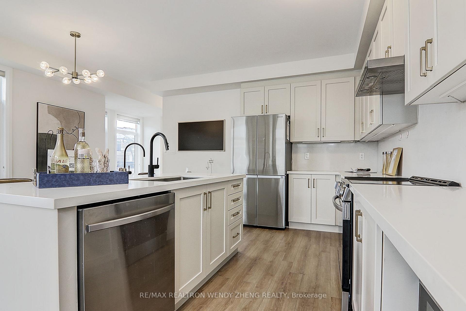 Photo 24 of 22 Sissons Way, Markham, Cedar Grove — HOMEH