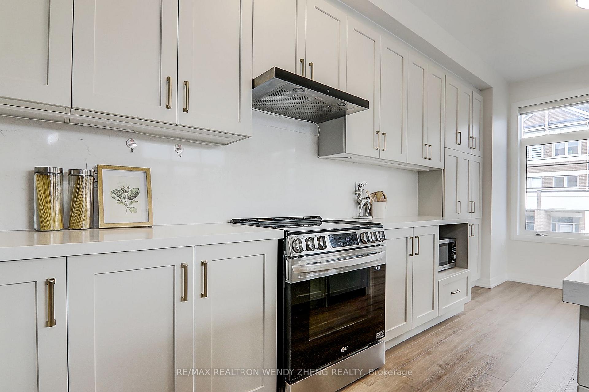 Photo 26 of 22 Sissons Way, Markham, Cedar Grove — HOMEH