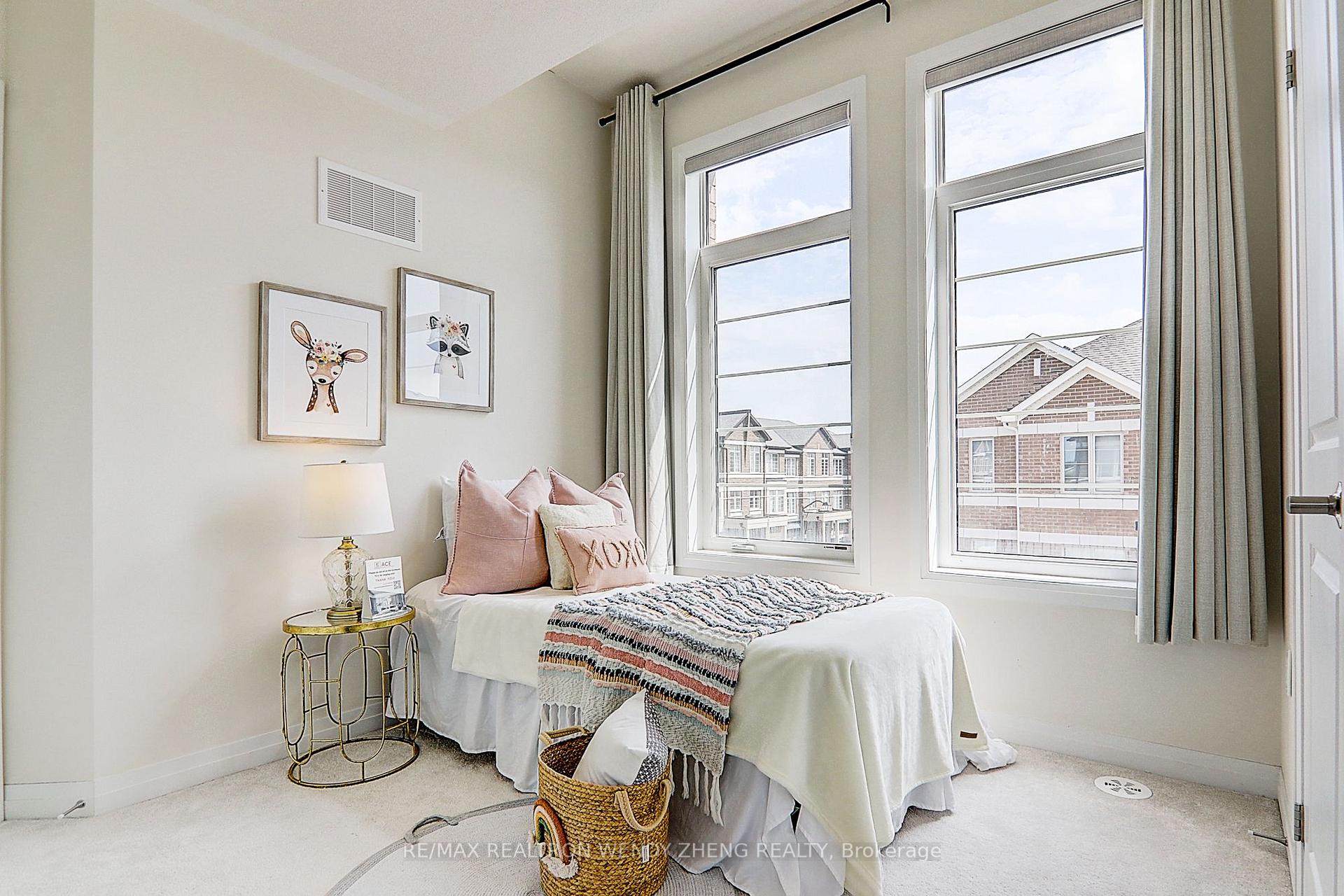 Photo 36 of 22 Sissons Way, Markham, Cedar Grove — HOMEH