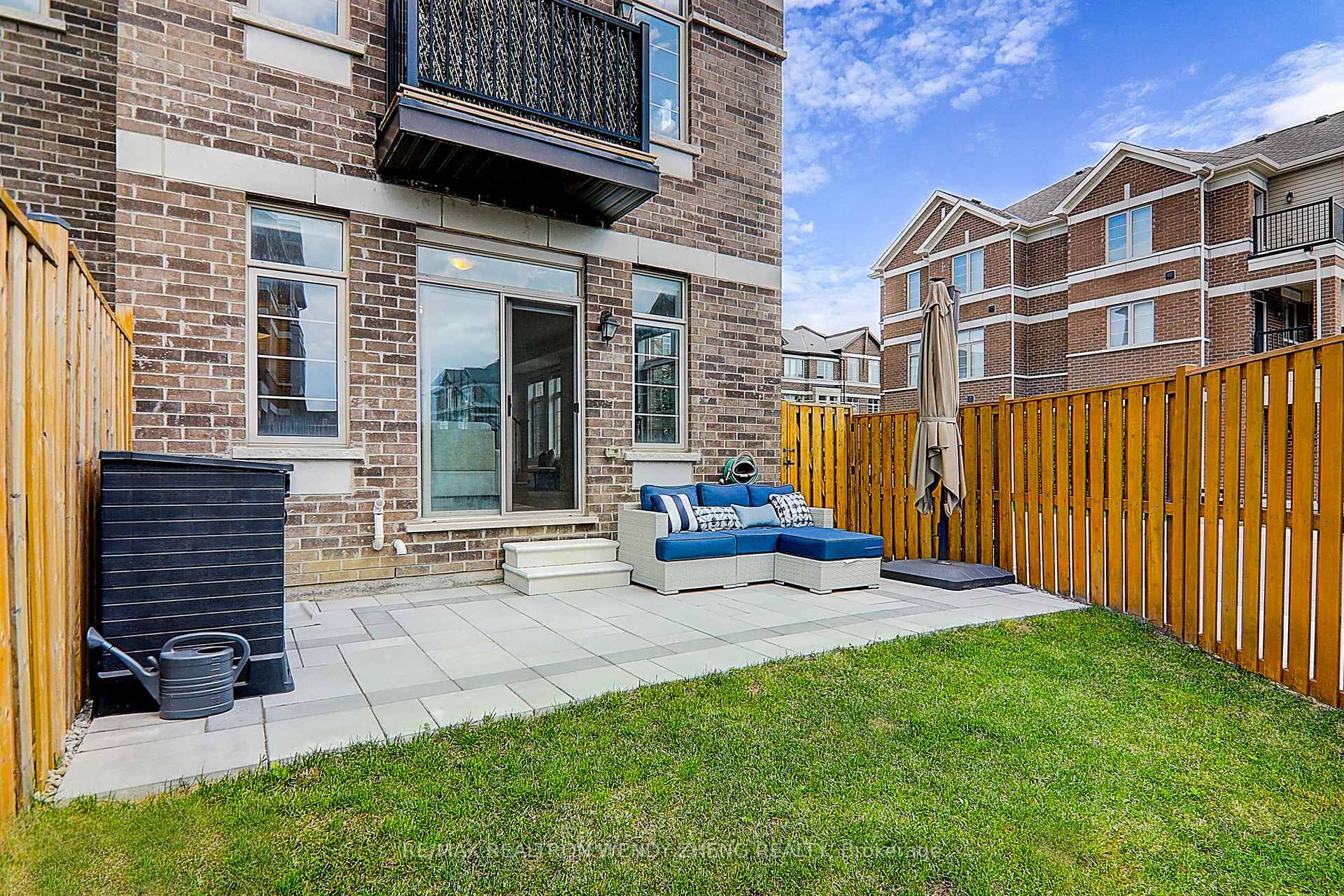 Photo 40 of 22 Sissons Way, Markham, Cedar Grove — HOMEH