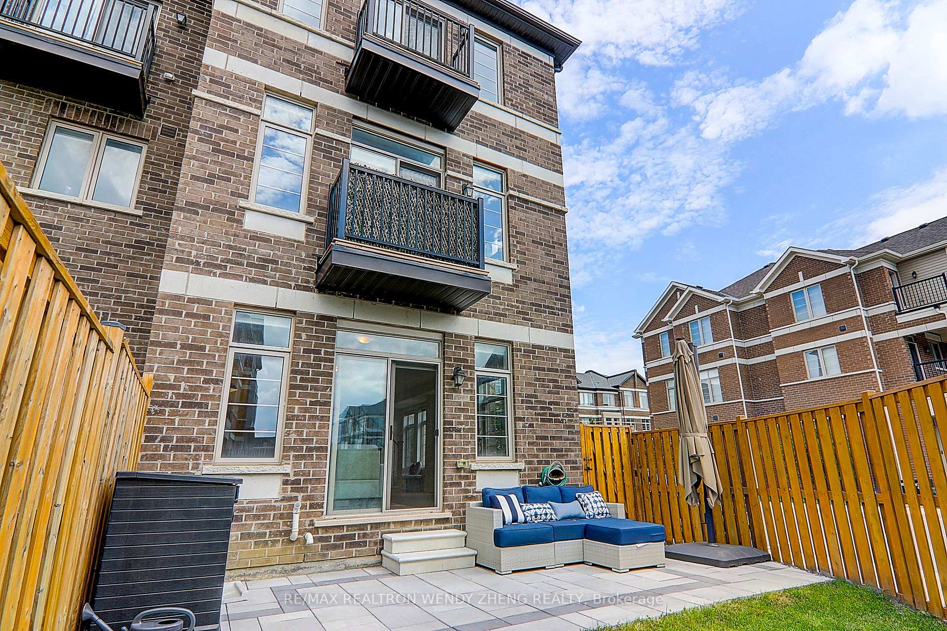 Photo 41 of 22 Sissons Way, Markham, Cedar Grove — HOMEH
