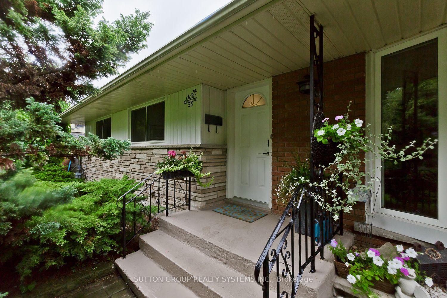 Photo 7 of 55 Richelieu Drive, St. Catharines, Vine/Linwell — HOMEH