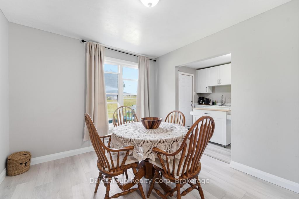 Photo 8 of Unit 45, 45 Charles Street, Huron East, Vanastra — HOMEH