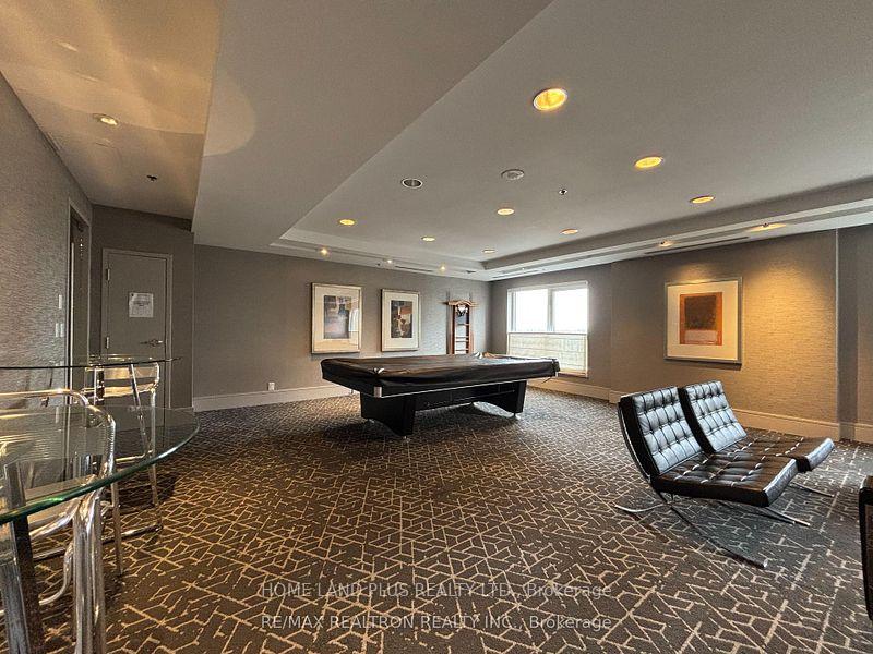 Photo 6 of Unit 3011, 8 Park Road, Toronto, Rosedale-Moore Park — HOMEH