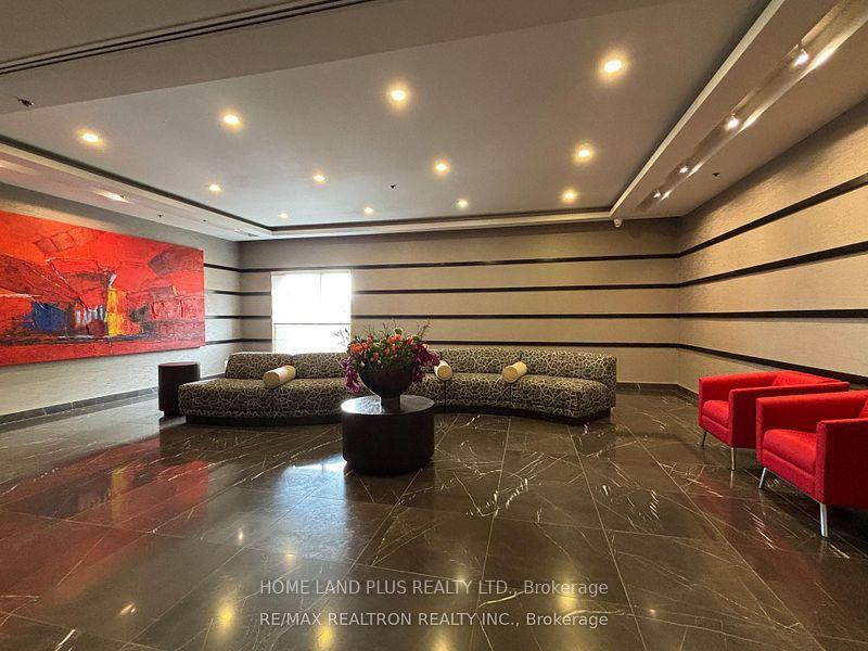Photo 10 of Unit 3011, 8 Park Road, Toronto, Rosedale-Moore Park — HOMEH
