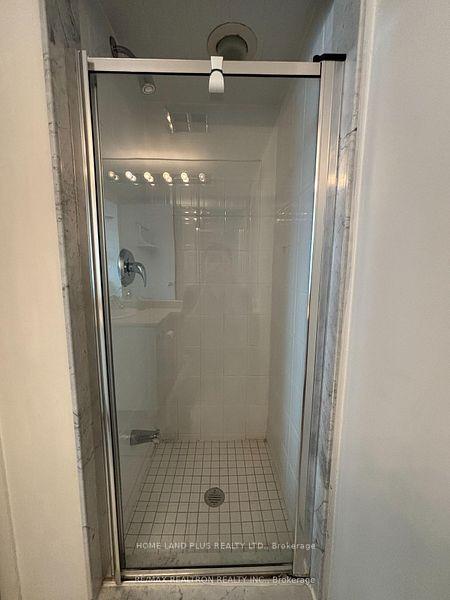 Photo 16 of Unit 3011, 8 Park Road, Toronto, Rosedale-Moore Park — HOMEH