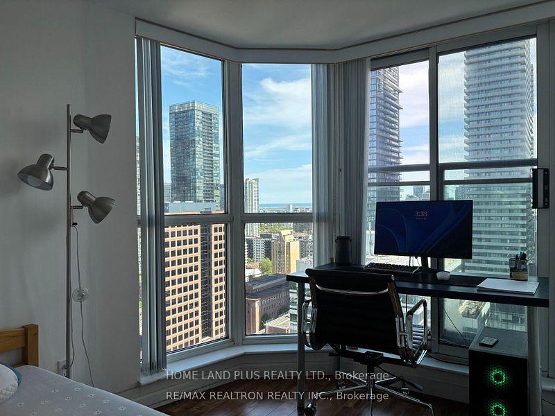 Photo 18 of Unit 3011, 8 Park Road, Toronto, Rosedale-Moore Park — HOMEH