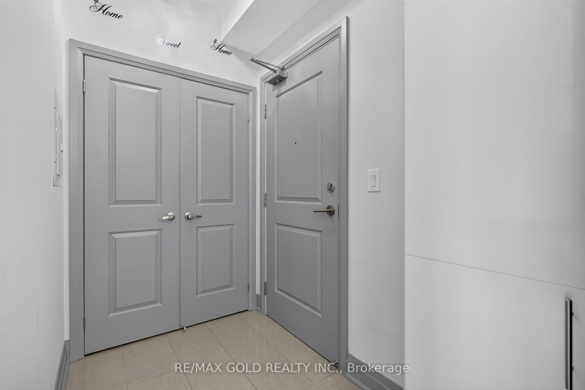 Photo 4 of Unit 909, 24 Woodstream Boulevard, Vaughan, Vaughan Grove — HOMEH