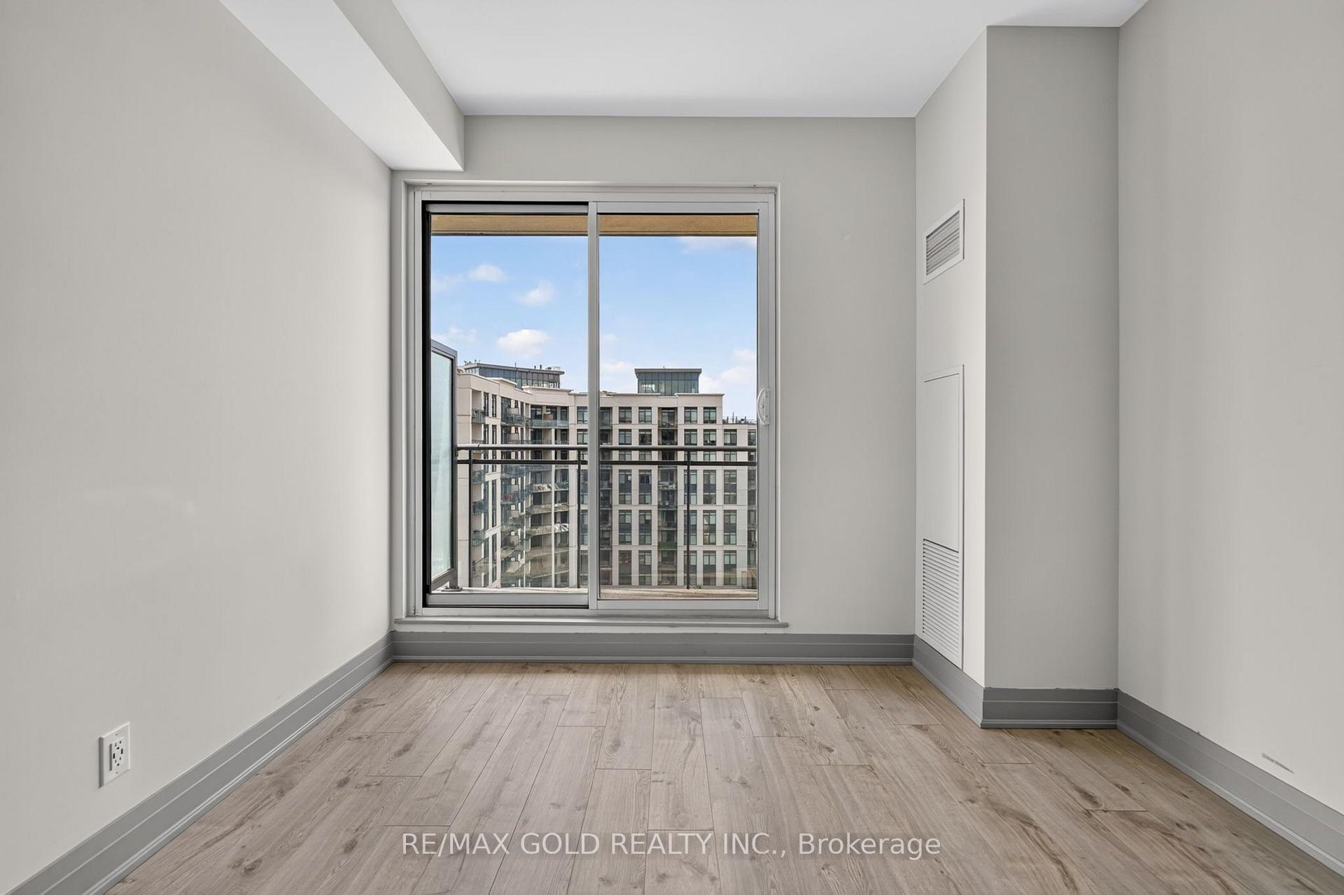 Photo 14 of Unit 909, 24 Woodstream Boulevard, Vaughan, Vaughan Grove — HOMEH